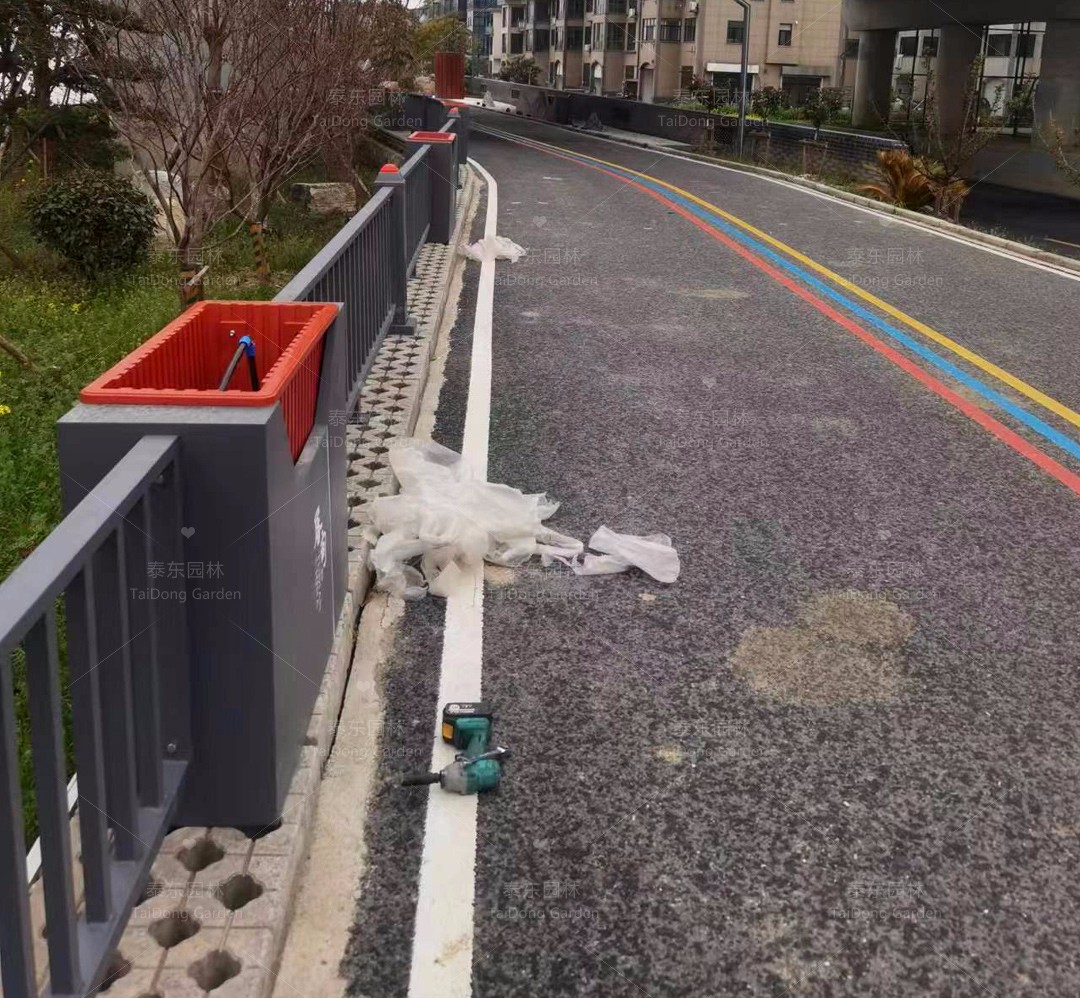 1689124692420369.jpg 04.jpg